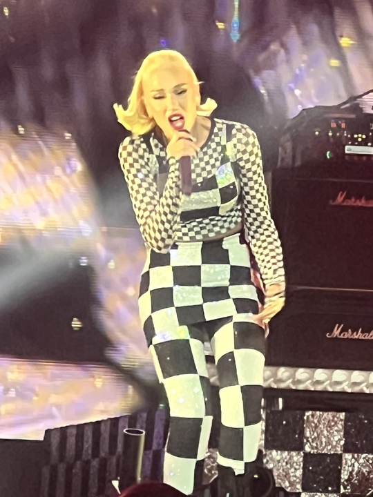 Gwen Stefani チケット, 2026-2027 コンサートツアーの日程と詳細