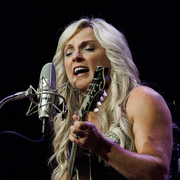 Rhonda Vincent Conway Tickets, Starvy Creek Bluegrass Festival Jul 11, 2025  | Bandsintown