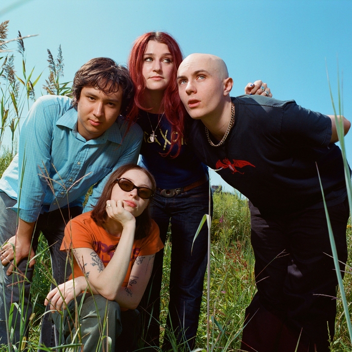 トップス R*mama Comfort Colors® Mama Shirt, Trendy Groovy Cropped Boxy Oversized