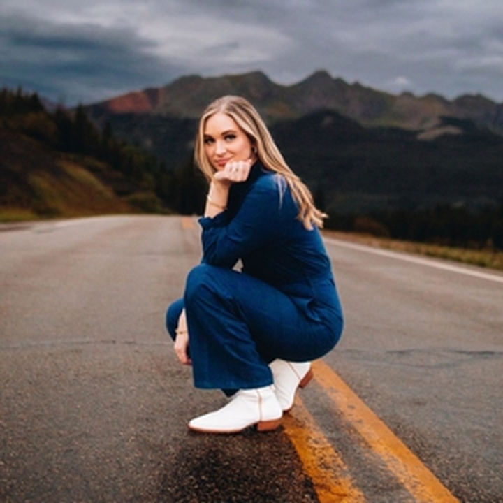 Olivia Lane