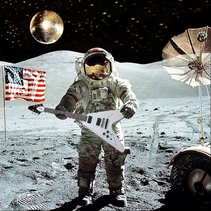 Moon Boot Lover Concord Tickets, Penuche's Ale House Nov 29