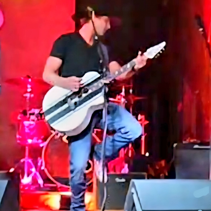 Free Jimmy Anderson Music Justin Tickets, Mule Barn Dec 13, 2025