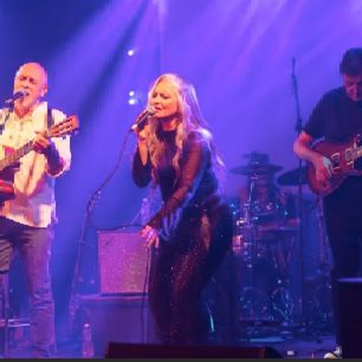 John Hackett Band with special guest Heather Findlay at Helmsley Arts Centre