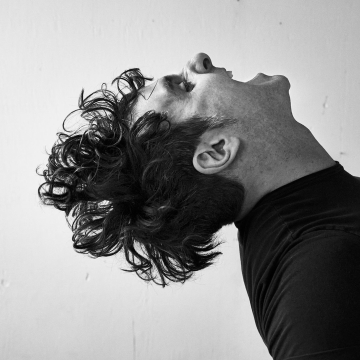 Low Cut Connie