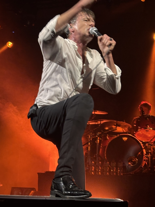 Suede チケット, 2026-2027 コンサートツアーの日程と詳細 | Bandsintown
