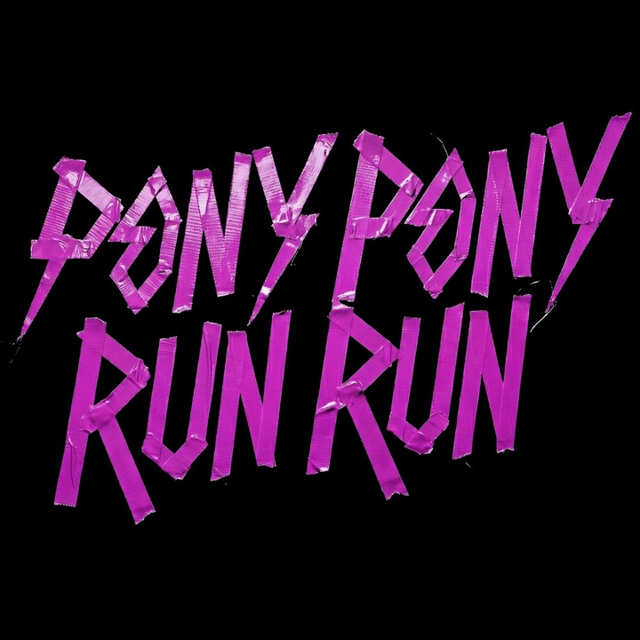 Pony Pony Run Run