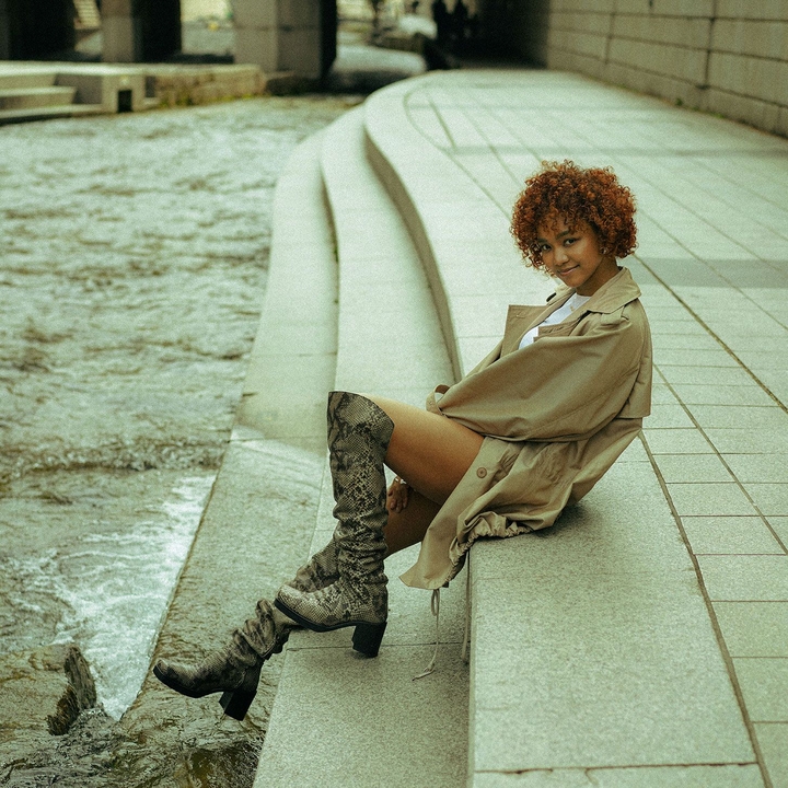 Crystal Kay