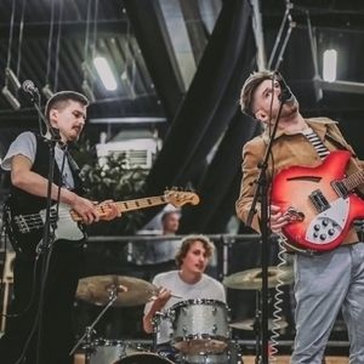 The Mosfets