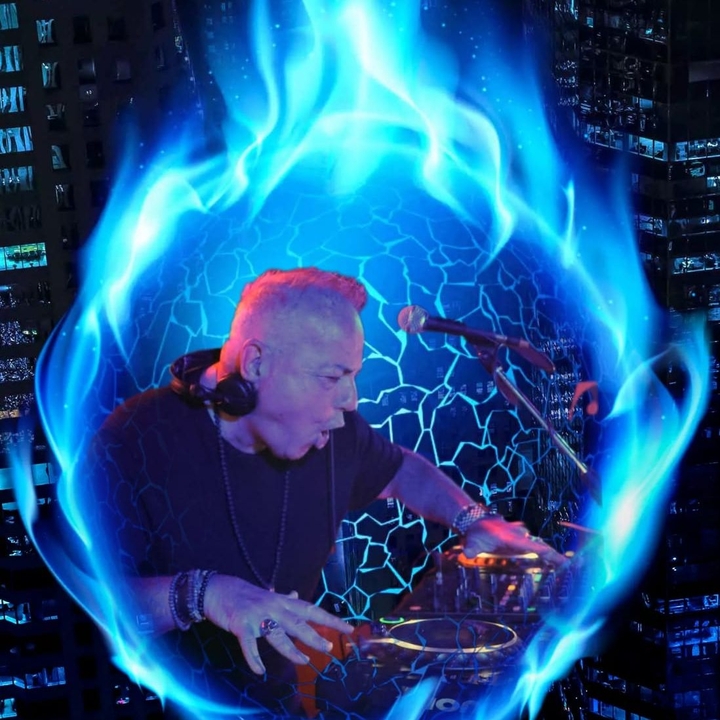 steve martin DJ
