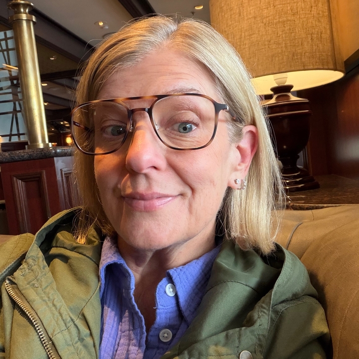 Kelly MacFarland