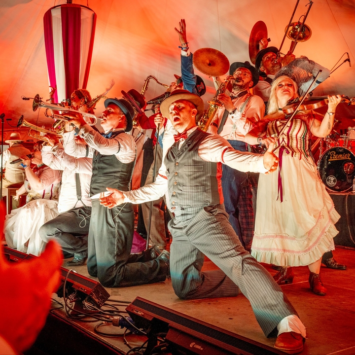 Zirkus Orchestra
