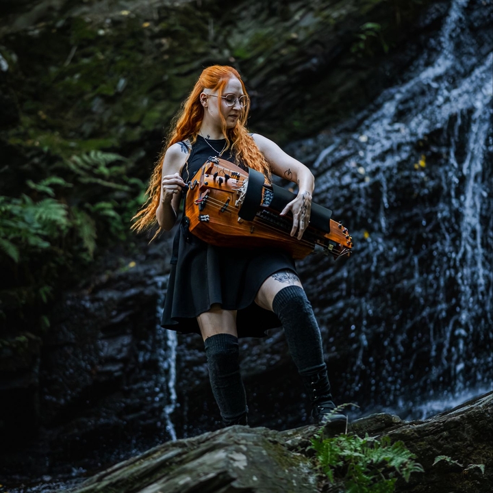 Luna Hurdy Gurdy