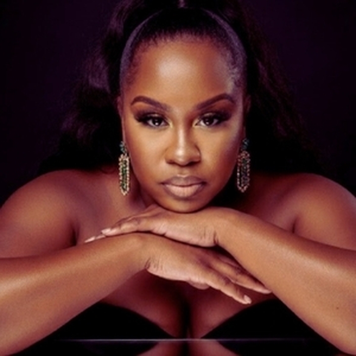 Aysha-Lorén Official Fanpage