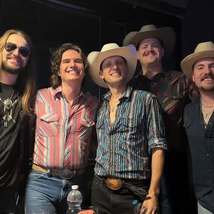 Ward Hayden & The Outliers