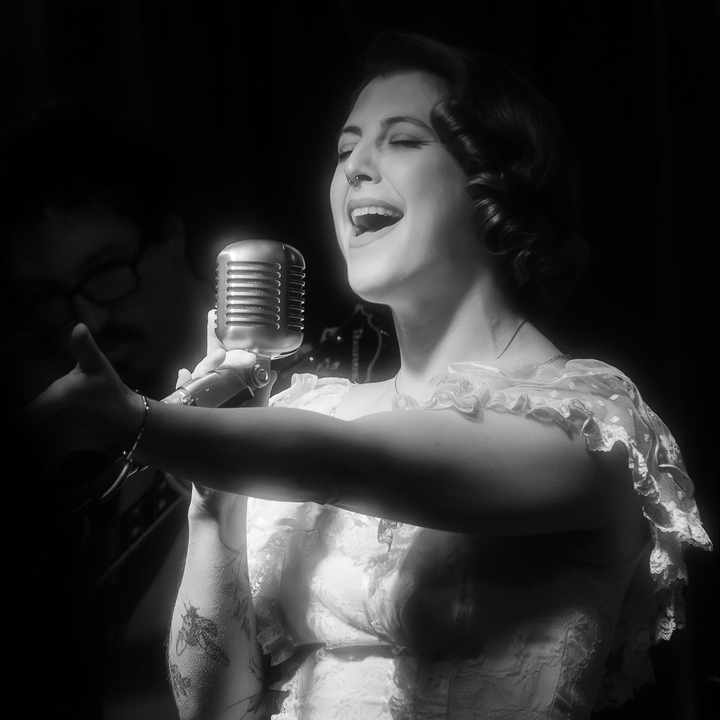 Bonnie Cash