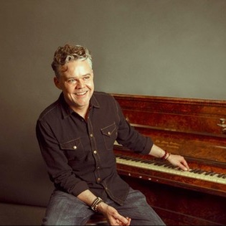 Gabe Dixon