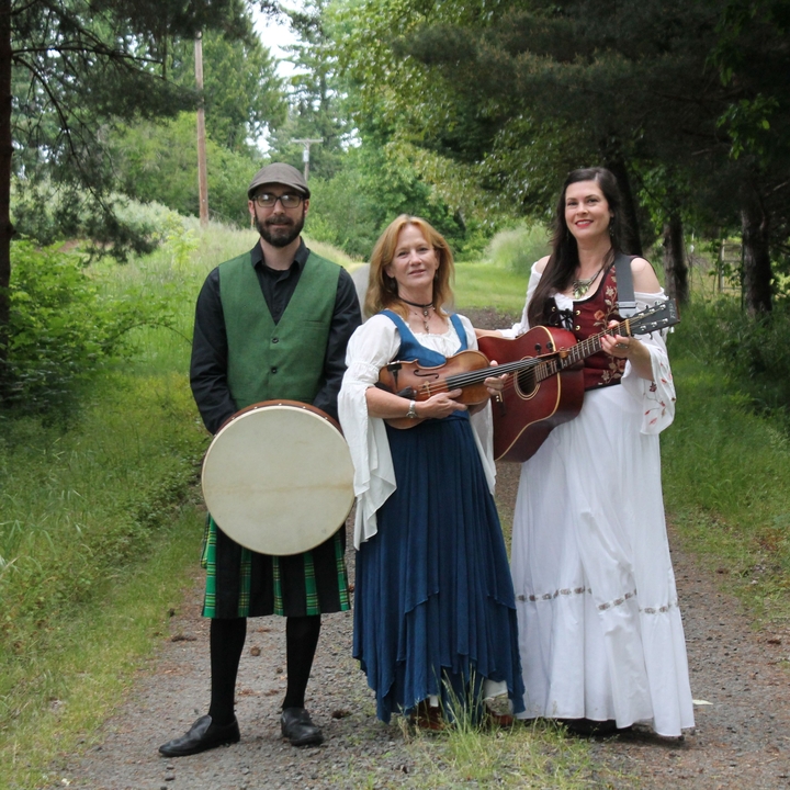 Crimson & Clover Celtic Music