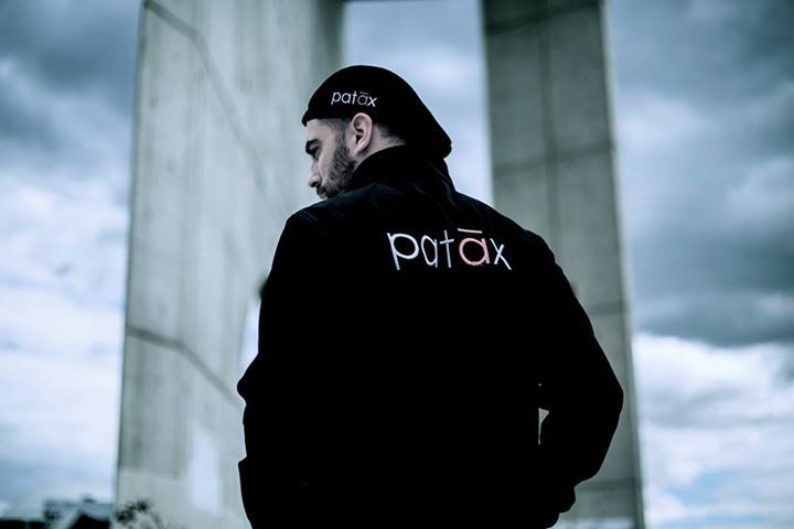patáx