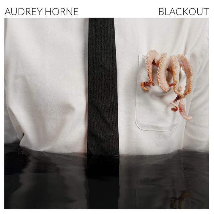 Audrey Horne DE  Köln  Gebäude 9