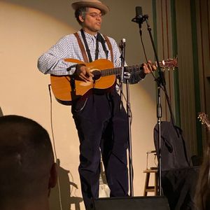 Dom Flemons at Detroit, MI in Detroit Institute of Arts 2020