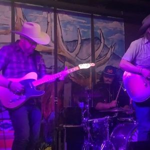 Tylor & the Train Robbers at Donnelly, ID in Cougar Dave's Food & Spirits 2020