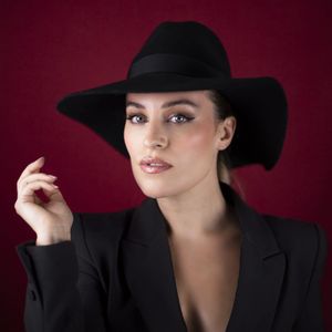 Alexandra Miller Tickets, Tour Dates and Concerts