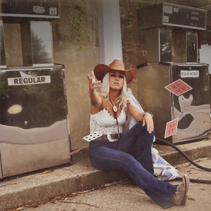 Royale Lynn Tickets, 2022 Concert Tour Dates & Details | Bandsintown