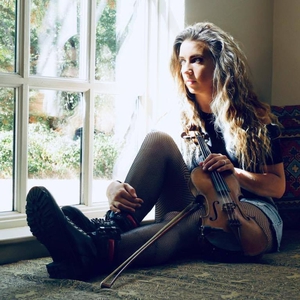 Michelle Lambert Tickets, Tour Dates and Concerts