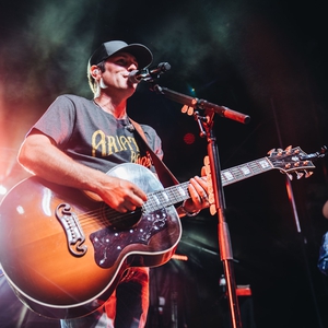 Casey Donahew Tickets, Tour Dates and Concerts