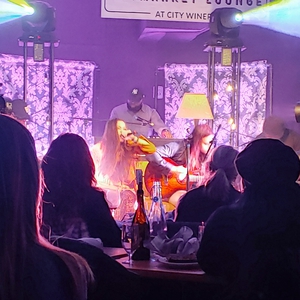 Jocelyn & Chris at Boston, MA in City Winery Boston 2022