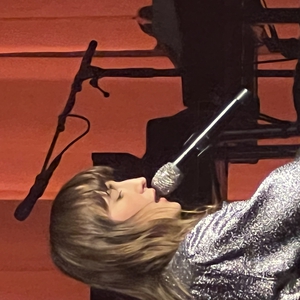 Juliette Armanet at Lille, France in L'Aéronef 2022