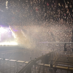 Glass Animals at Chicago, IL in UIC Pavilion 2022