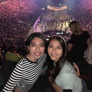 Duckwrth at Glendale, AZ in Gila River Arena 2025