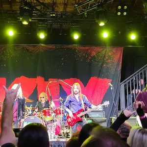 Kix at Charlotte, NC in Amos' Southend 2022