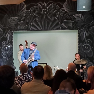 Frank Catalano at Highland Park, IL in Madame Zuzu’s 2022