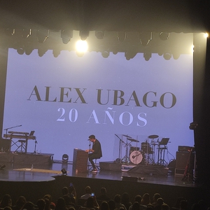 Alex Ubago at Madrid, Spain in Gran Teatro CaixaBank Príncipe Pío 2022