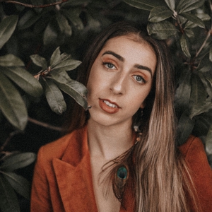 Maya Rae Concerts & Live Tour Dates: 2025-2026 Tickets | Bandsintown