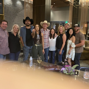 Tim & Taylor at Nashville, TN in Grand Hyatt Nashville 2022