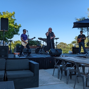 SOUNDHOUSE at Paso Robles, CA in Tooth and Nail Winery 2022