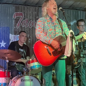 Jim Lauderdale at New Braunfels, TX in Riley's Tavern 2022