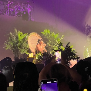 Summer Walker at New York City, NY in Hulu Theater at Madison Square Garden 2022