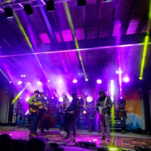 The Infamous Stringdusters at Roseland, VA in Devils Backbone Basecamp Brewpub 2022