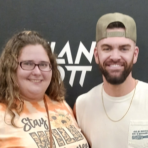 Dylan Scott at Louisville, KY in Fourth Street Live! 2022