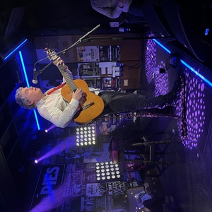 John Spillane at Listowel, Ireland in Mike the Pies 2022