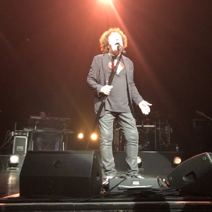 Leo Sayer at Glasgow, United Kingdom in The Glasgow Royal Concert Hall 2022