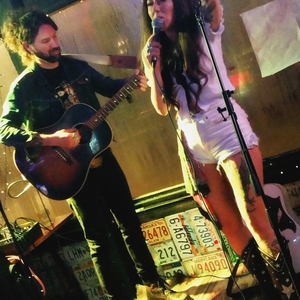 Sheyna Gee at London, United Kingdom in The Duke's Head 2022