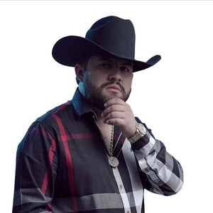 Luis R Conriquez at Houston, TX in Monumental Plaza Garibaldi 2023