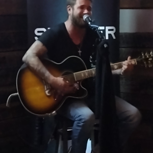 Chase Skinner at Louisville, KY in Barrel 33 Tavern & Grill 2023