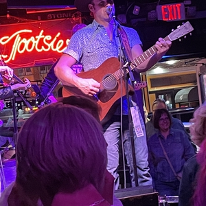 Jake Maurer Musician at Nashville, TN in Tootsie’s Orchid Lounge 1st floor 2:00-5:45 2023