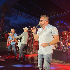 Eli Young Band at San Diego, CA in Beach House 2023